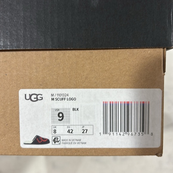 UGG Men's Scuff Logo Slipper 100% Authentic Black/Red - Picture 7 of 7